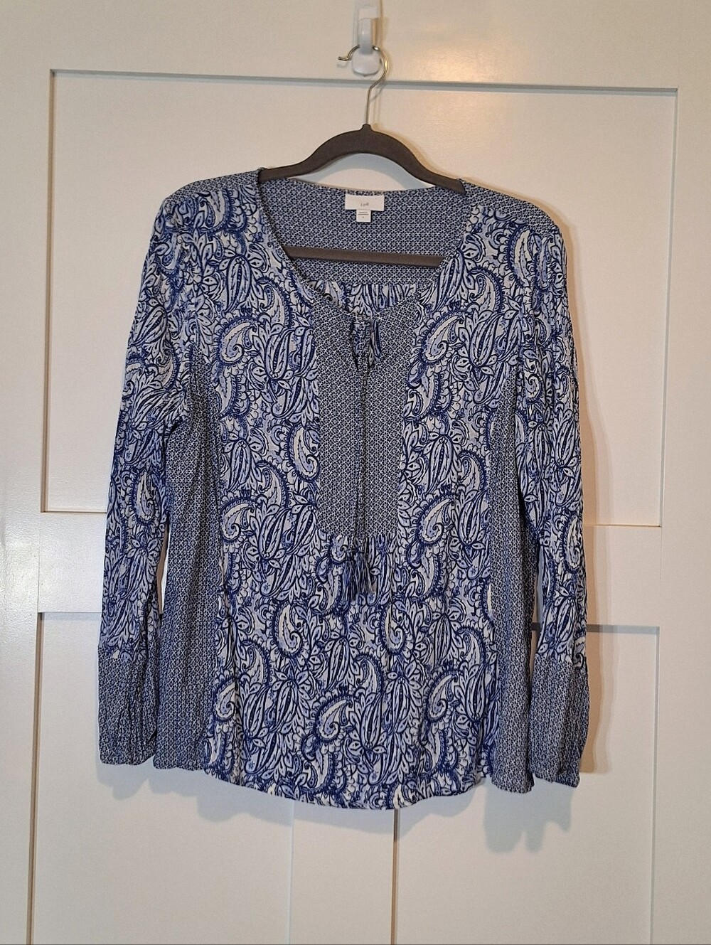 J. Jill Paisley Batik Tunic Top  Blue White Rayon Lightweight Size Large